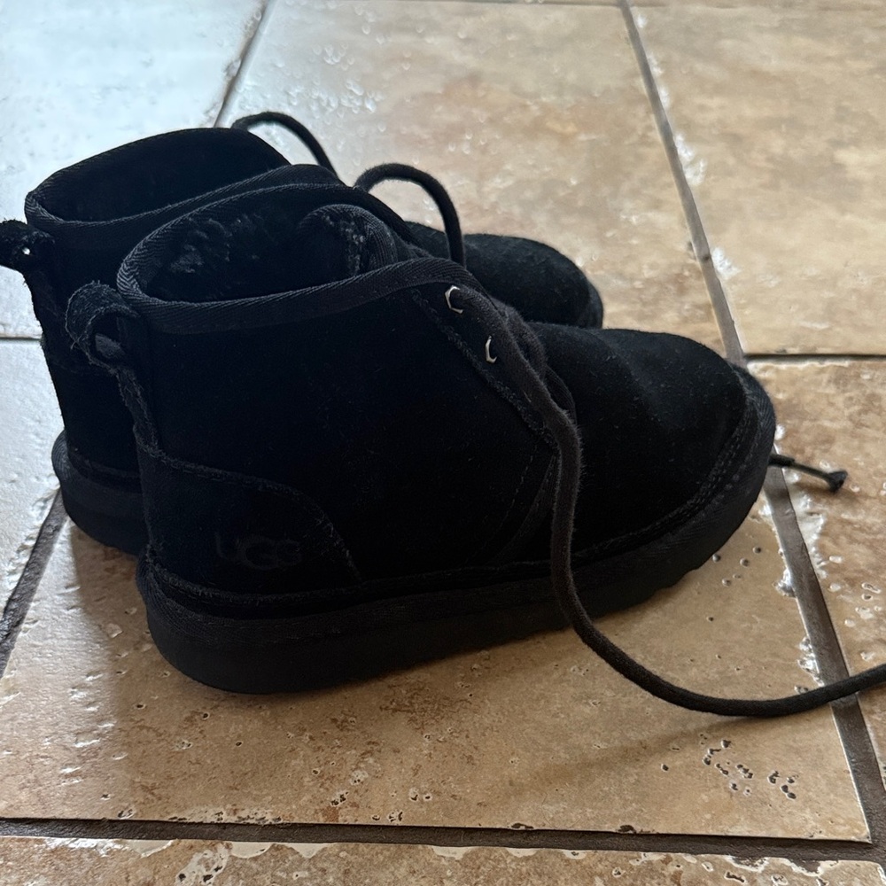 UGG Black Kids Shoes - Picture 2 of 3